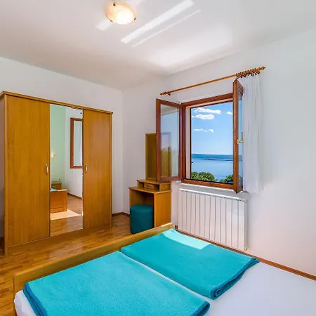 Apartment Komfortables Nur 500 Meter Zum Mit Meerblick, Privatem Balkon, Grill