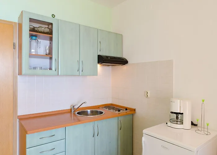 Komfortables Nur 500 Meter Zum Mit Meerblick, Privatem Balkon, Grill Dramalj